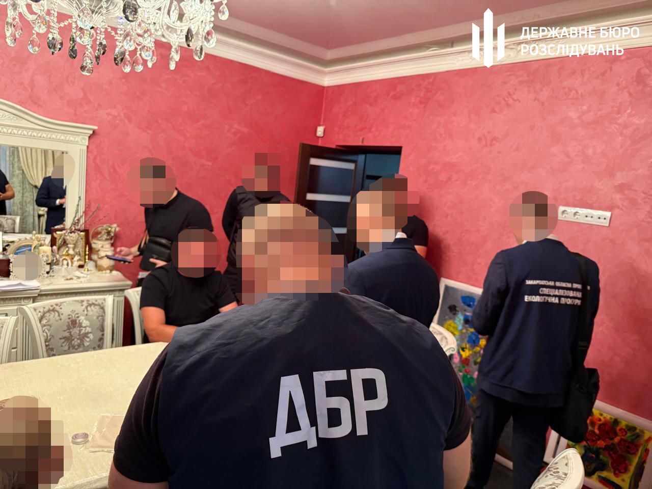 Незаконная вырубка в Закарпатье: депутата облсовета будут судить за сделки с лесом