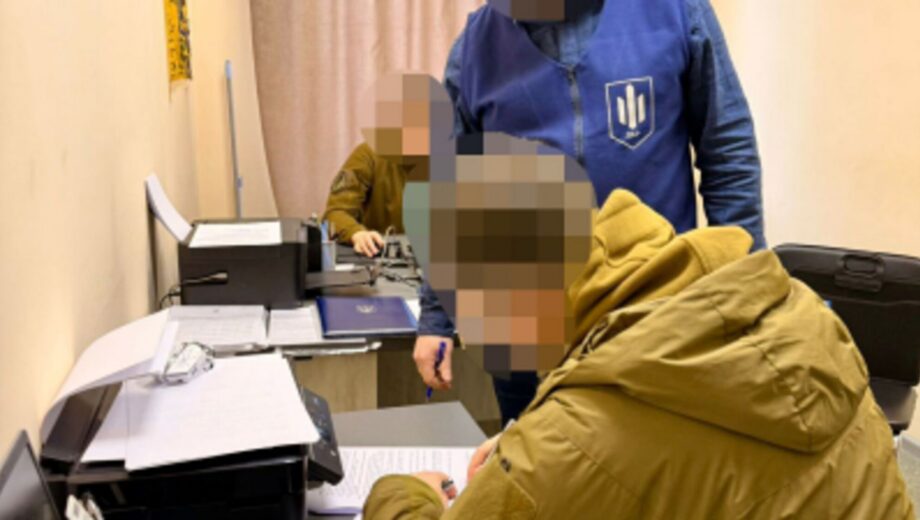 Скандал в Хмельницком: эксследователь присвоил 2,5 млн грн вещественных доказательств — ему грозит до 12 лет тюрьмы
