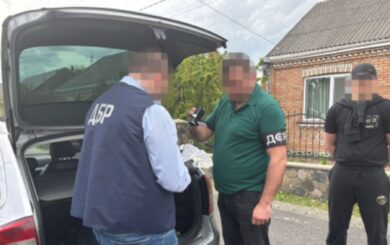 Дезертирство за 15 тысяч долларов: ГБР разоблачило масштабную схему побега военных в четырех областях