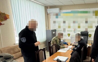 Заступнику начальника Рівненського ОТЦК та СП повідомлено про підозру у хабарництві