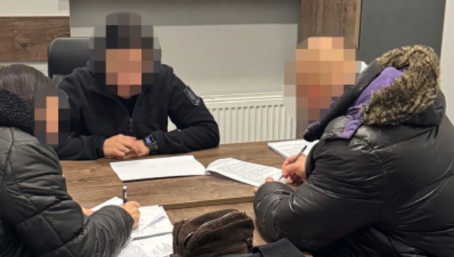 Правоохранитель выдавал себя за банковского работника и обманывал пенсионеров: дело передано в суд