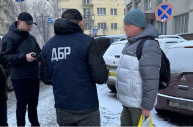 Во Львове будут судить адвоката-мошенника, который обманывал семьи погибших военных