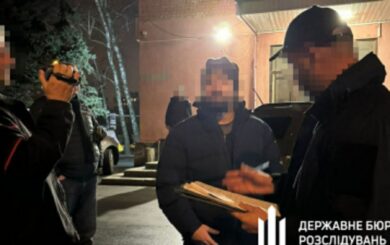 Втеча не вдалася: ДБР затримало правоохоронця, причетного до переправлення ухилянтів за кордон