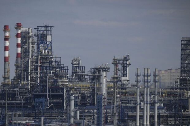 Рязанський нафтопереробний завод зупинив роботу після удару українських дронів