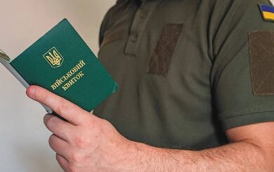 Кто должен идти на фронт: соцсети поссорились из-за отсрочки для многодетных