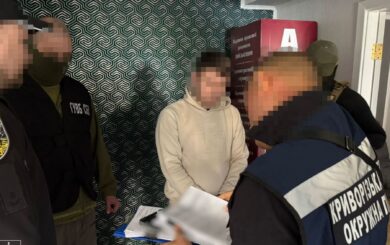 В Кривом Роге разоблачили мужчину, продававшего отсрочку от мобилизации