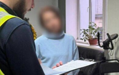 Киевская чиновница заработала на закупке саженцев 1,5 миллиона гривен, — городская прокуратура