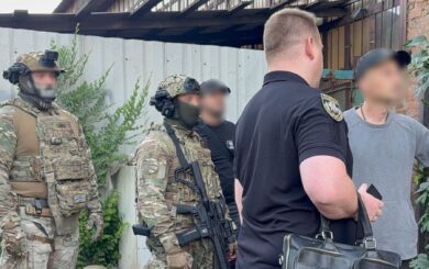 Замість трубок — одяг: у Кривому Розі викрили схему розтрати на 30 мільйонів