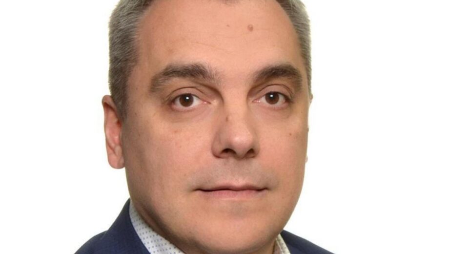 Квартира, Mercedes и миллионы из ФЛП: что известно о семье руководителя сервисного центра МВД