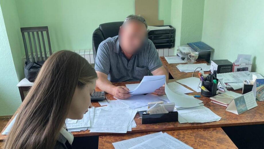 Насолили на мільйон: посадовця ШЕУ підозрюють у переплаті з бюджету Києва
