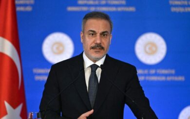 Хакан Фидан едет в Киев после переговоров с путиным в Москве
