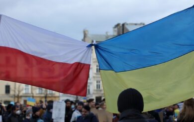 Украинцев в Польше ждут кардинальные изменения: кому увеличат помощь с марта