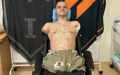 Керівництво НБУ і ПриватБанку вибачилось перед ветераном Русланом Книшем