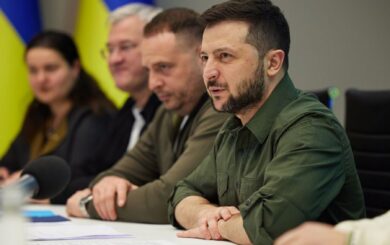 Администрация Трампа рассматривала санкции против Ермака и оцепления Зеленского как метод давления