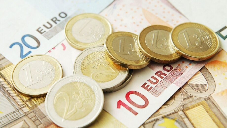 Украина сократила государственный долг на 9 миллиардов долларов