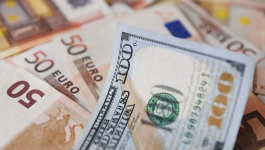 Долар дешевшає, але надовго? Прогнози аналітиків щодо валютного ринку