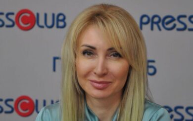 У начальницы Западного управления Гоструда Езерской провели обыски: ее подозревают в системных »откатах»