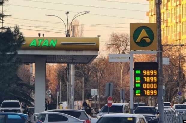 В анексованому Криму – критична ситуація з бензином на АЗС