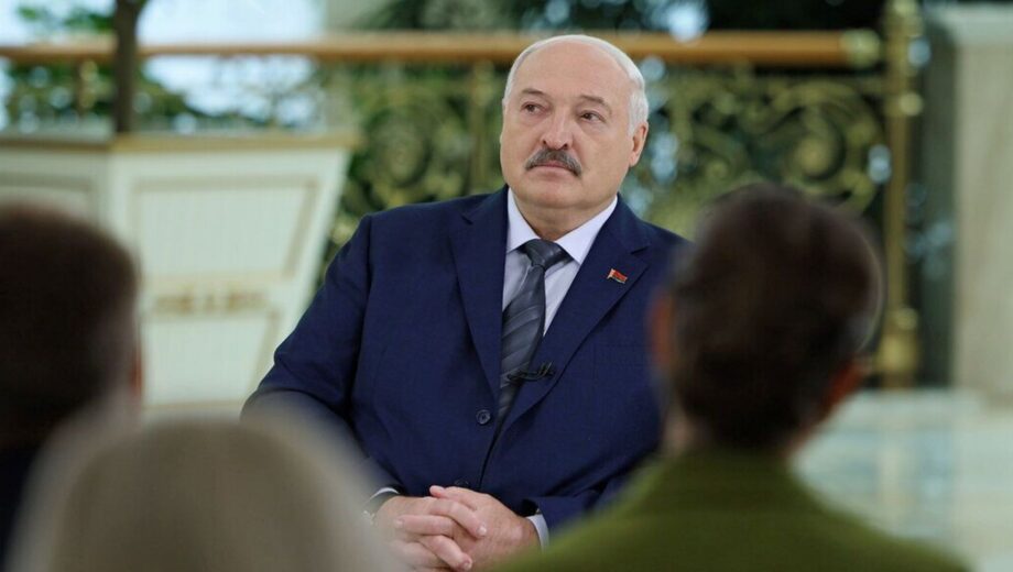 »Мирного неба» от диктатора: Лукашенко обратился к украинцам