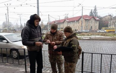 Чоловіка, який напав на працівників ТЦК в Ізмаїлі, підозрюють за статтею КК України
