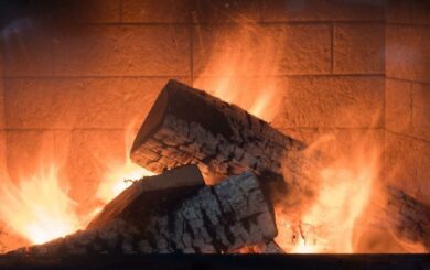 Державна підтримка прифронтових громад: компенсація на опалення дровами