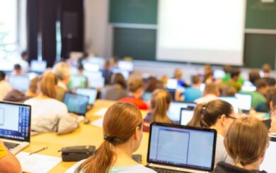 Студентів зобов’яжуть проходити військову підготовку з 2025 року: Міносвіти повідомило про деталі