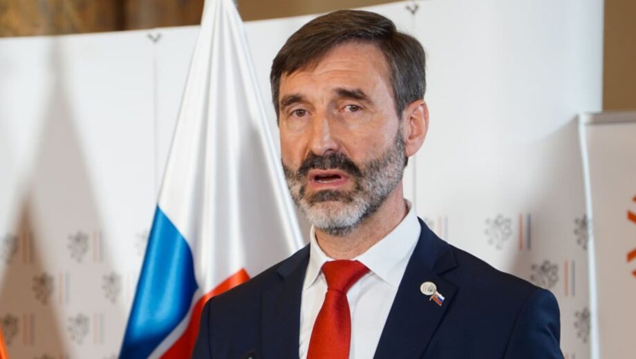 Словацкий министр допустил прощение Москве: »А может, даже простить все»