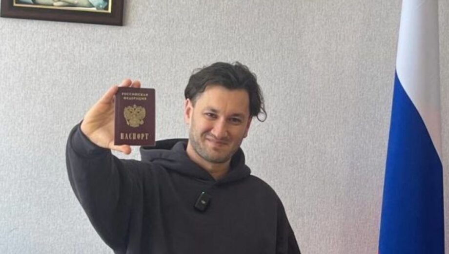 Зрадник Бардаш змінив ім’я і похизувався російським паспортом під портретом путіна