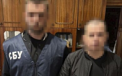 В Харькове задержан продавец ТРЦ, который помогал врагу планировать атаки на ГУР