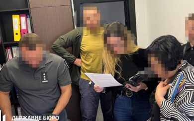 Військовий закупив неякісний одяг для захисників України