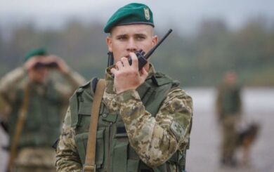 Трагічний випадок на Закарпатті: прикордонник застрелився під час служби