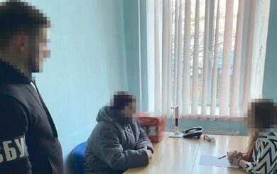 Прятались в киевском хостеле: СБУ задержала еще двух коллаборанток из Херсона