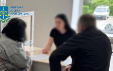 Службова недбалість на 10 мільйонів: у Києві посадовицю підозрюють у фіктивній закупівлі солі