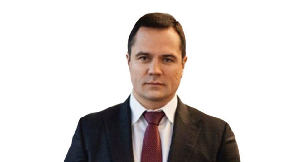 ”Смотрящего” за Києвом Дениса Комарницького оголосили у розшук