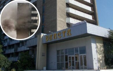 Горит отель во Львове: с верхних этажей раздавались крики о помощи