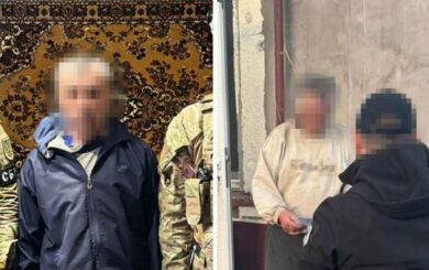 Вместо ремонта сдавали врагу координаты: на Харьковщине задержали корректировщиков огня