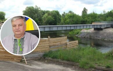 Убегал от прессы на элитном внедорожнике: мэр Нетешина Супрунюк едва не сбил журналистку СтопКора (видео)
