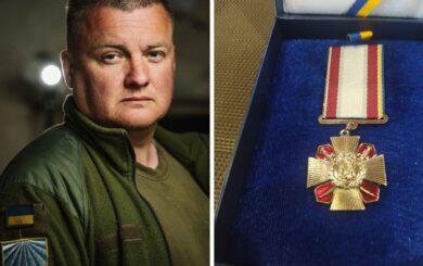 Награда нашла героя: стопкоровец из Киева получил медаль за боевые заслуги