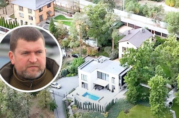 С бассейном и батутом: журналисты разыскали арендованную виллу мэра Ирпеня Маркушина