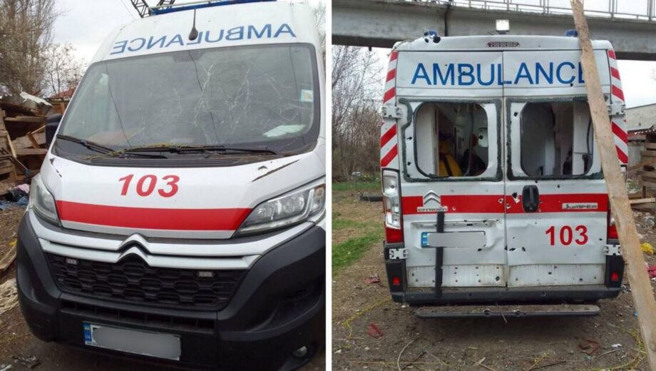 Росіяни обстріляли Херсон: мішенню стала швидка та притулок для тварин