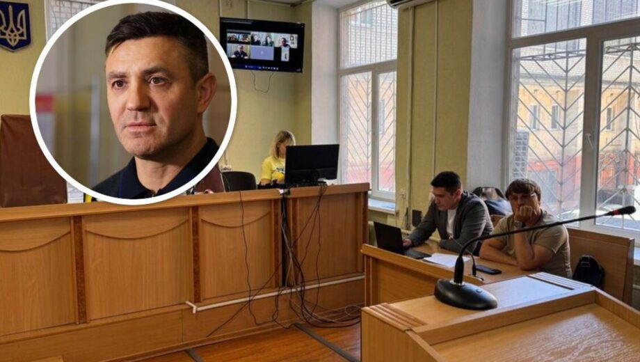 Суд продлил ночной арест депутату Николаю Тищенко до 26 августа