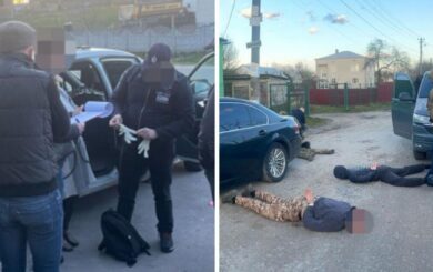 Обещали переправить уклонистов за границу за 15 тыс. долл.: на Львовщине задержали мошенников