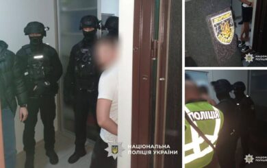Прикарпатські поліцейські затримали організатора шахрайської схеми на 1 мільйон гривень