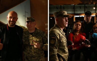 Ворожі шеврони і уламки дронів: командир 225 ОШП Олег Ширяєв передав трофеї до музею війни (фото, відео)