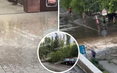 Стихія в Києві: злива, град, підтоплення та повалені дерева