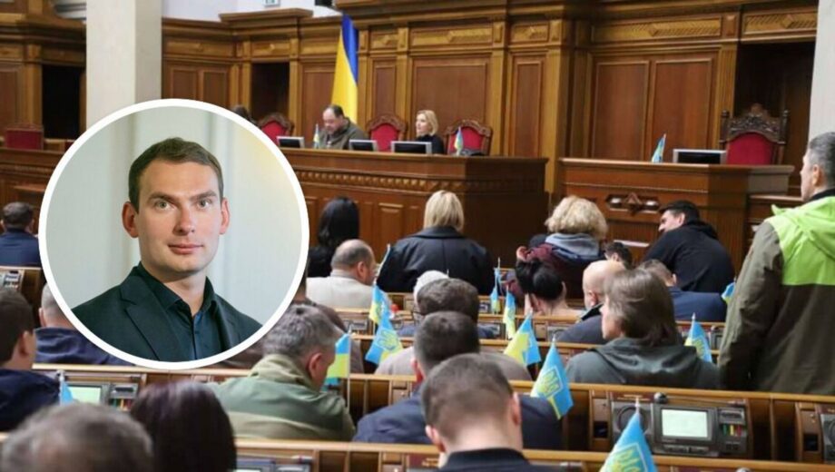 Випускають або не випускають у відрядження, виключно по тому, як ти голосуєш, — нардеп Железняк