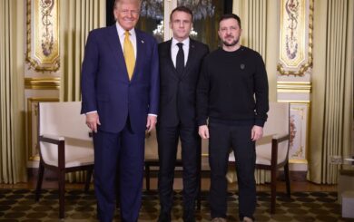 Радник Трампа розкритикував Зеленського за його одяг: ”Це неповага до американського народу”