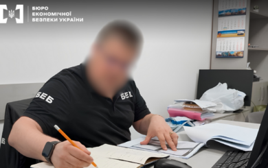 10 тисяч за ”формальний підпис”: в Одесі викрили схему переведення коштів через агрокомпанію