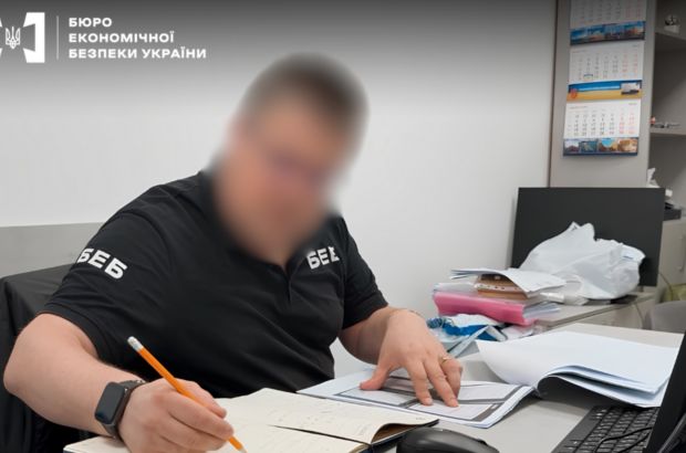 10 тисяч за ”формальний підпис”: в Одесі викрили схему переведення коштів через агрокомпанію