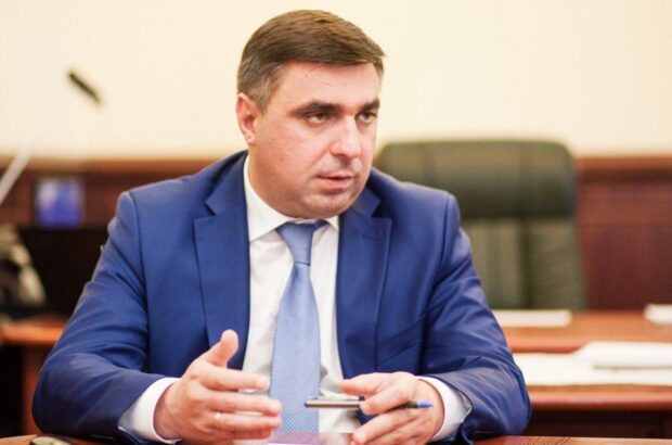 Эксзам Кличко и его партнера подозревают в схемах дерибана земли на 19,5 млн грн